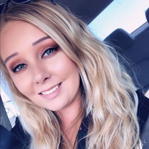 Meet your Posher, Meganne